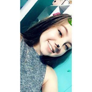 Meet your Posher, Skylor